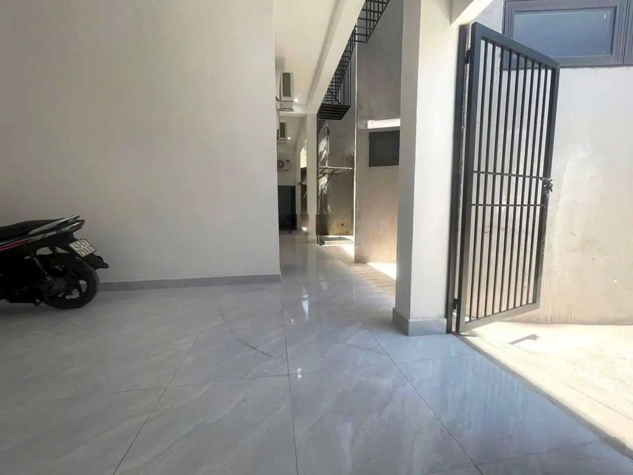 Bán nhà 3 tầng có 17 phòng Trọ Mới Xây Hoàng Diệu | 17 phòng | Dòng Tiền 50tr/tháng | Giá 5,x tỷ