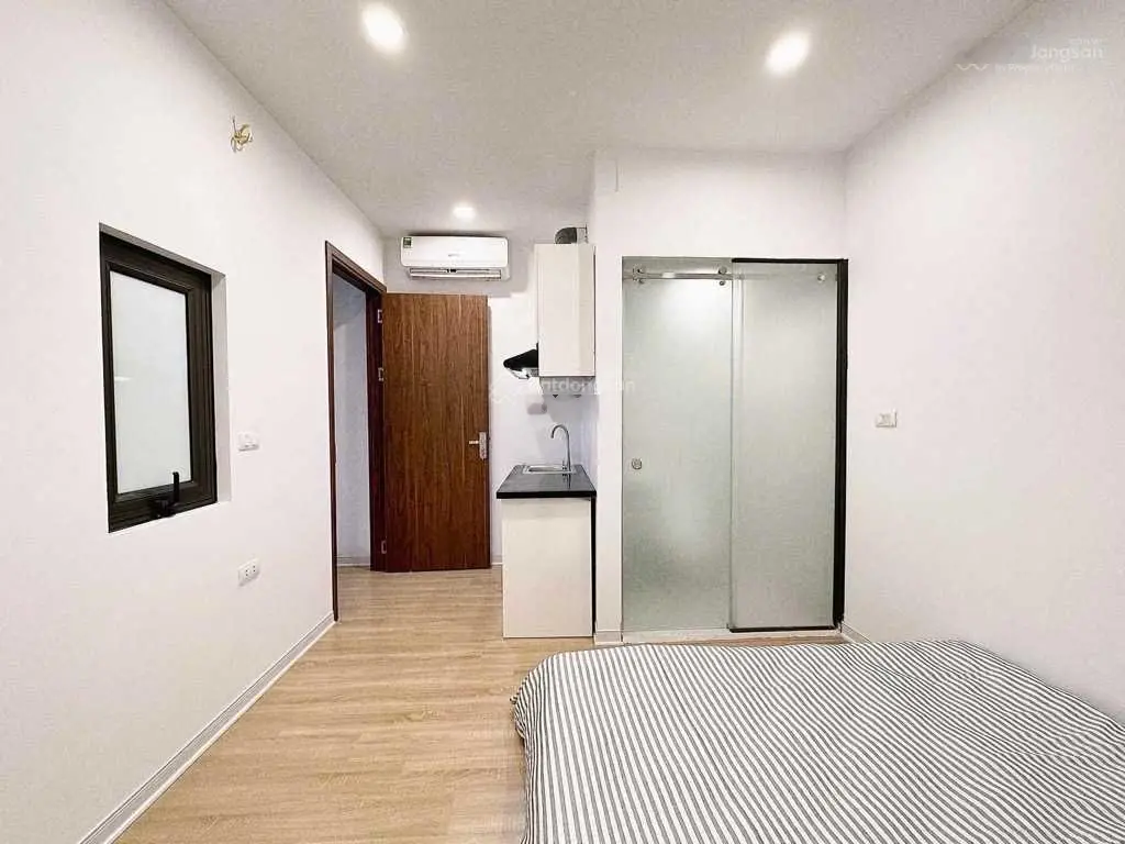 BÁN NHÀ MẶT NGÕ KHƯƠNG ĐÌNH THÔNG KINH DOANH - SỔ PHÂN LÔ VUÔNG ĐẸP- 5 tầng- 40m2-mt 4.2m-8 tỷ