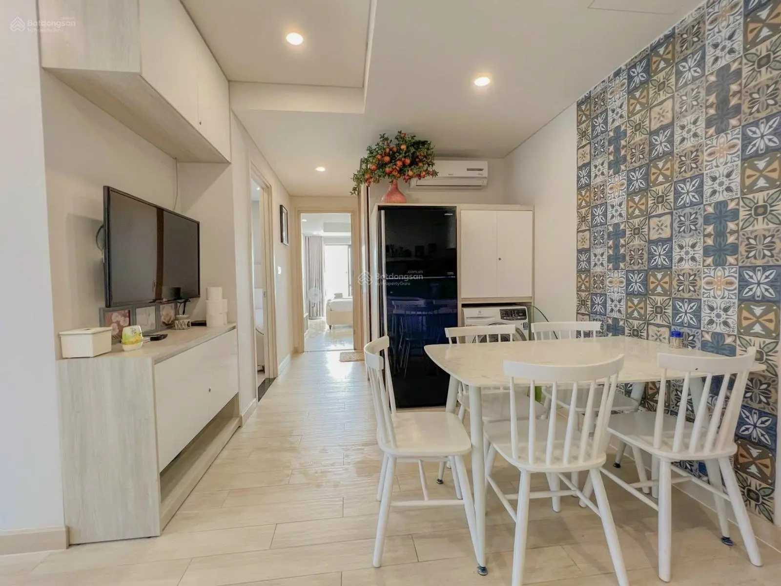Chính chủ bán căn hộ 2PN Sát biển-Gold Coast Nha Trang, view biển và nội thất đẹp. Tầng cao mát mẻ