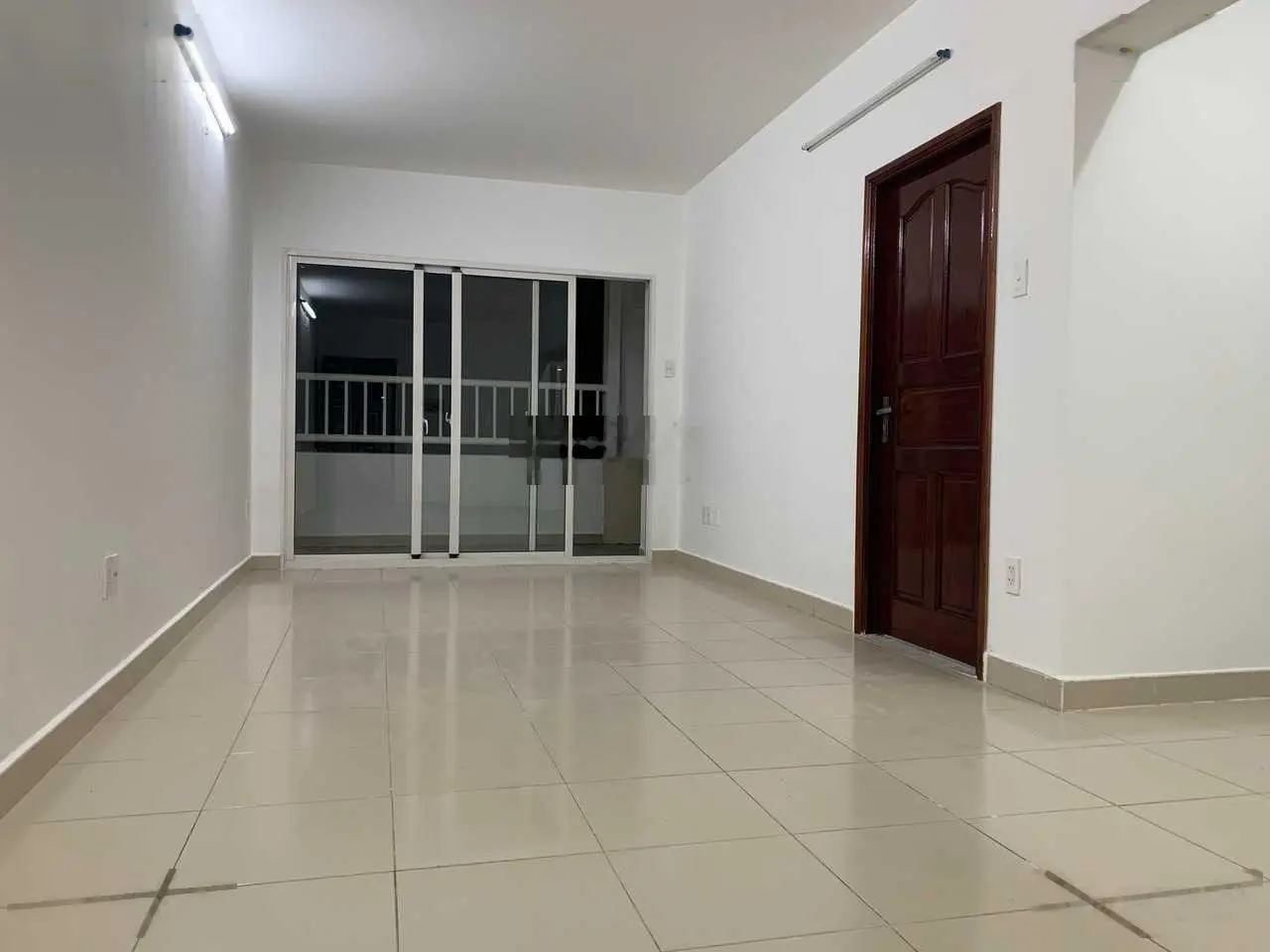 Chung Cư Bàu Cát 2, 76m2 Cần Bán Gấp, 2 Phòng ngủ Quận Tân Bình