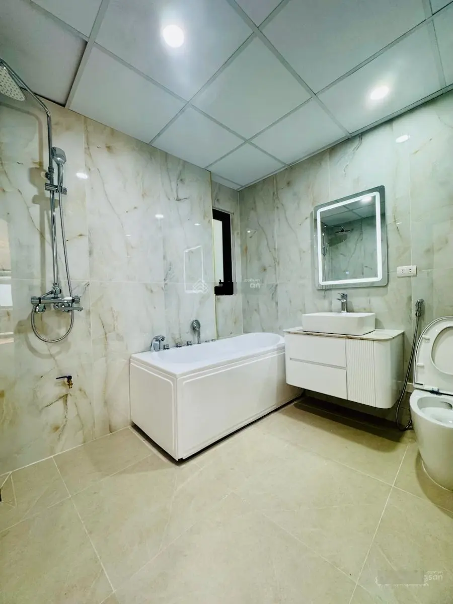 Bán nhà xây mới THANG MÁY, xây mới Gara 3 oto quận Hai Bà Trưng