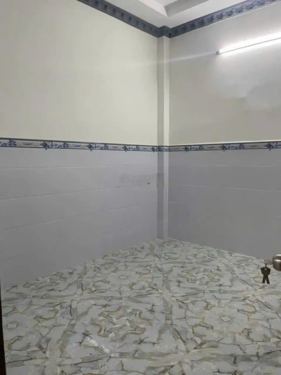 Giá siêu hời - nhà riêng MT Trịnh Như Khuê, Bình chánh gần chợ, đang cho thuê 6tr/th