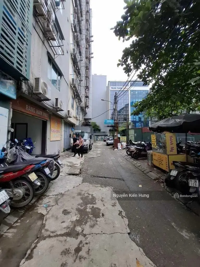 Cực hiếm - tòa văn phòng kinh doanh - 2 mặt tiền - Mặt phố đường Trần Thái Tông 90m2 63.5 tỷ