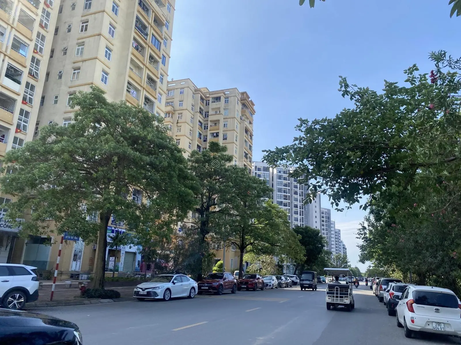 Bán quỹ căn biệt thự đẹp đắc địa nhất khu đô thị Sài Đồng sôi động nhiều tiện ích rất đáng sống