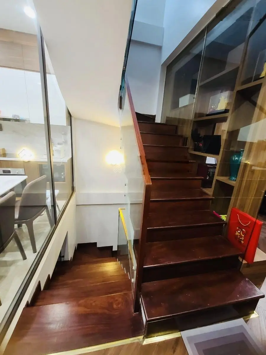 Hiếm! Phân lô Thái Thịnh, ngõ thông, ô tô tránh, gara Kd, thoáng sáng, 20m ra phố, 72m2*5T