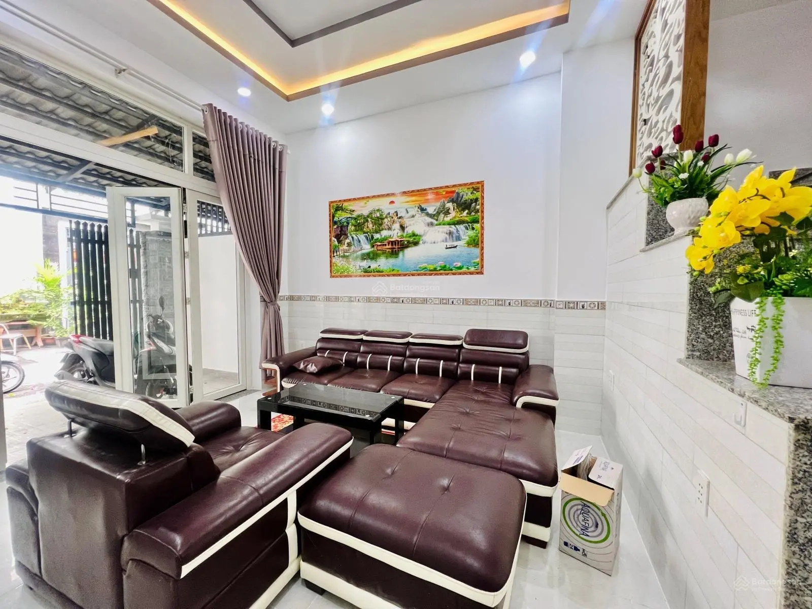 Nhà khu đồng bộ đường 7m, 3 lầu