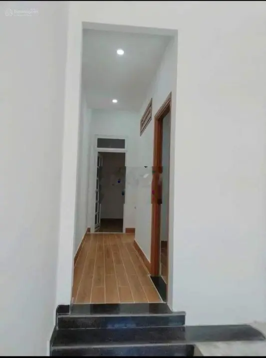 Bán nhà kiệt 2 ô tô tránh nhau Tô Hiệu-thông Ngô Chân Lưu Hoà Minh.