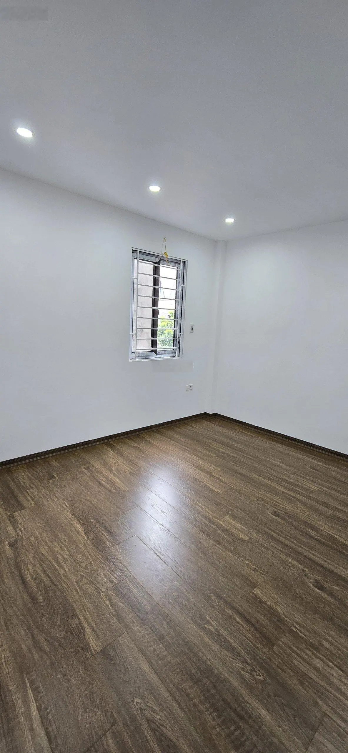 Rẻ nhất hoài đức! nhà 4t*56m2, có sân để xe riêng. xây độc lập, ô tô đỗ cửa.cách đl.thăng long 200m