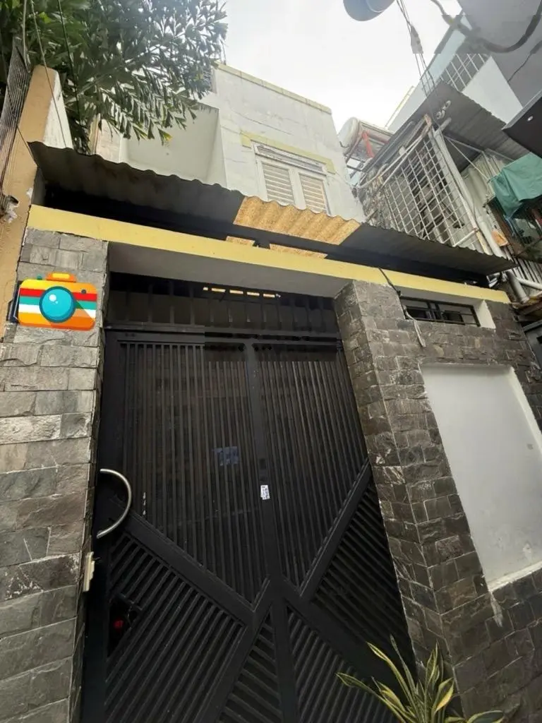 Bán nhà ngay Lý Thường Kiệt, P8 Tân Bình 63m2~4x16m, 3 tầng đúc, 4PN, chỉ hơn 5 tỷ