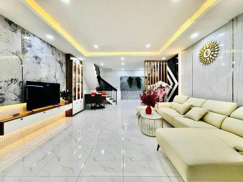 Nhà đẹp đường Nguyễn Thị Thập, Quận 7, DT 50m2 giá 3 tỷ 450 triệu, sổ hồng riêng