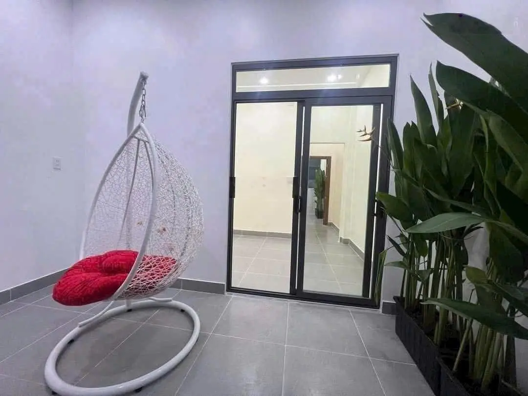 Nhà phố 4m x 14m. Xây 1 lửng 3 lầu Full nội thất 1/ Hẻm 9m thông Trần Thị Hè ( HT42)