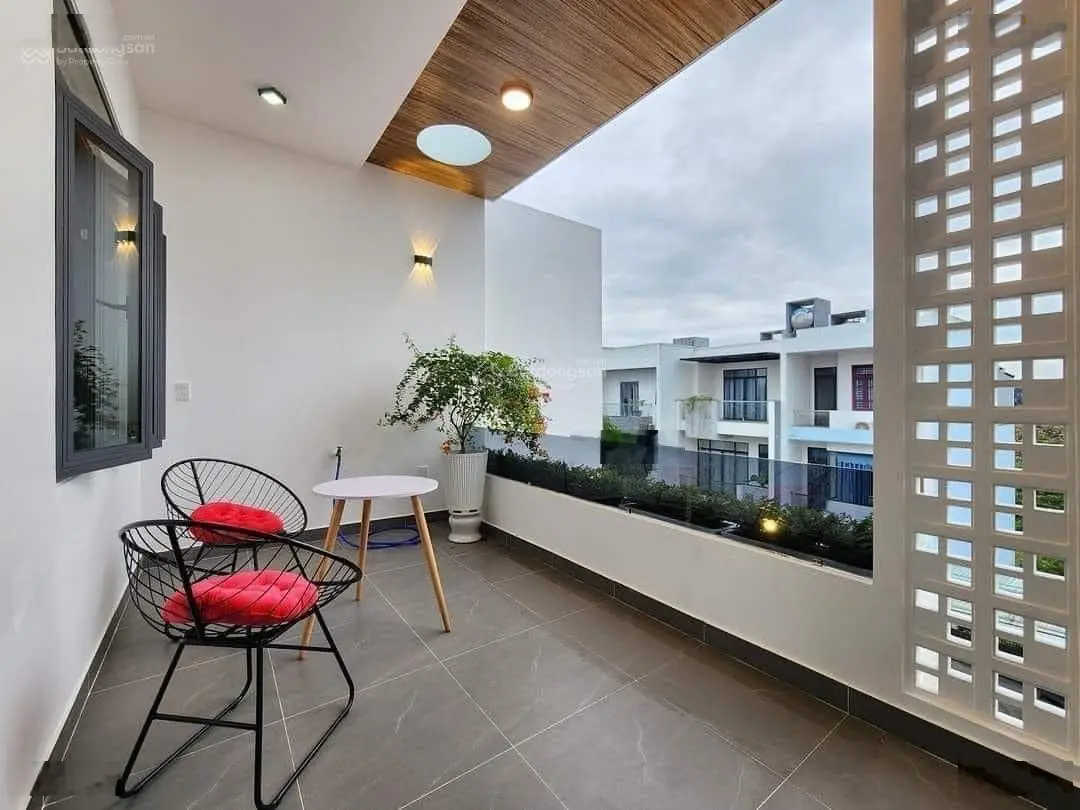 Tôi cần bán nhà Bùi Văn Thêm, Phường 9, Quận Phú Nhuận - Giá:4tỷ25/65,5m2 (4,2x15,6m) pháp lý chuẩn