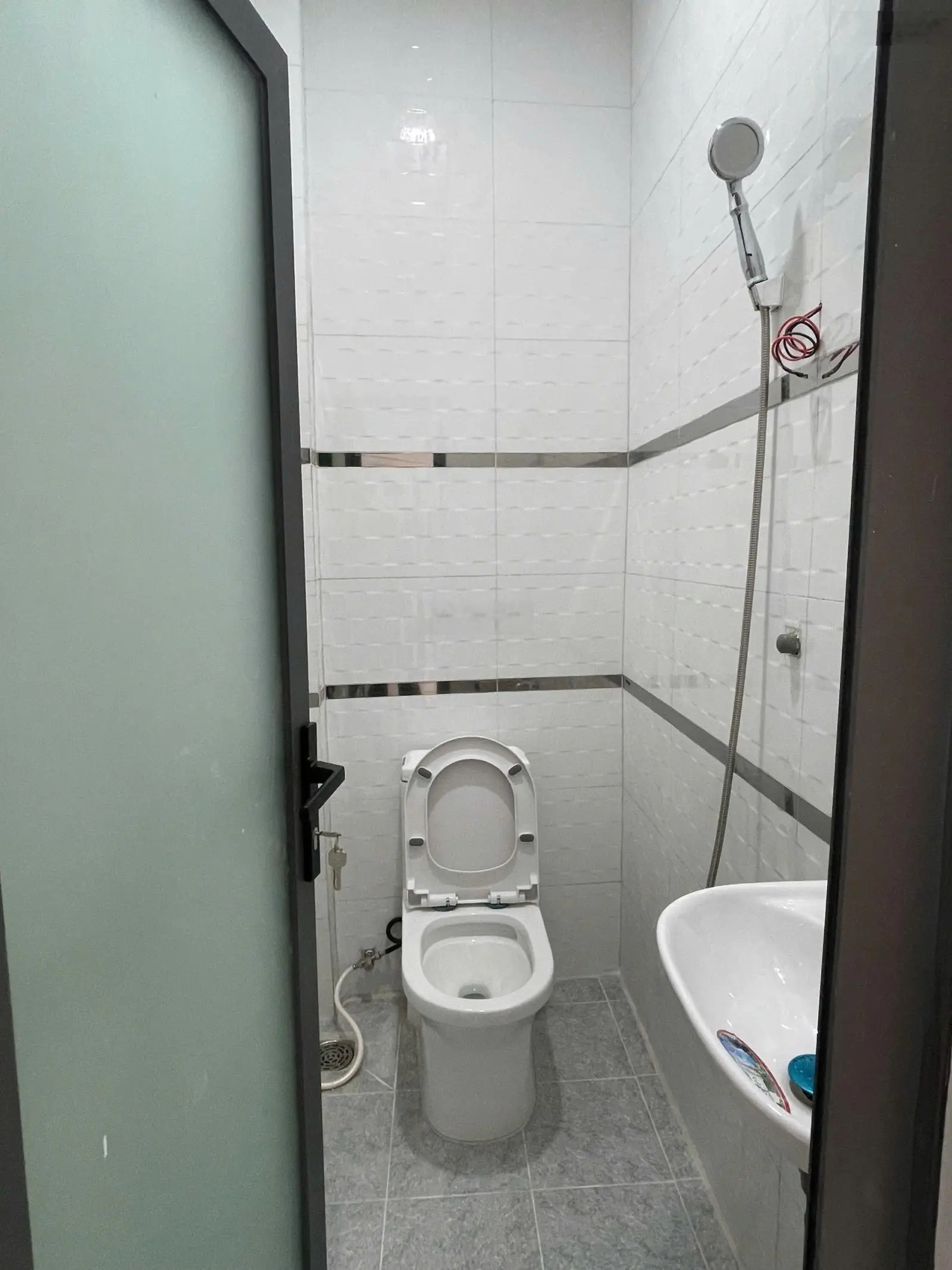 NHÀ BÁN ĐƯỜNG NGUYỄN THƯỢNG HIỀN - BÌNH THẠNH - 4.2M x 9M -36M2 - 2 TẦNG - NHÀ ĐẸP
