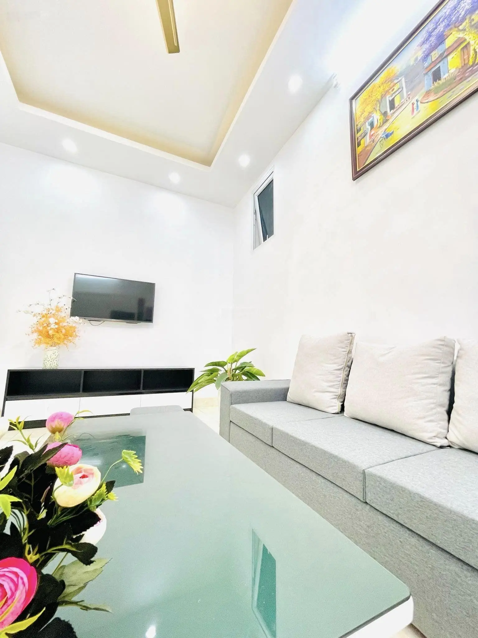 Chỉ 5.x tỷ -trần khát chân - 33m2 - 4 tầng -3 ngủ-hbt-0985826871