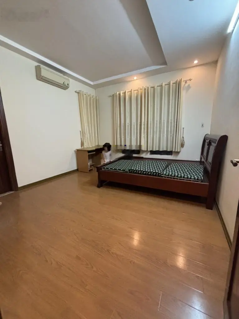 Ô tô ngủ trong nhà, ngõ ô tô thông tứ tung, mặt tiền khủng, kinh doanh không lo nghĩ chỉ 17tỷ