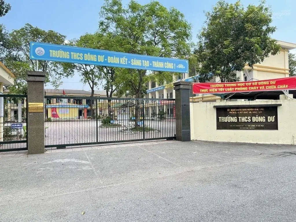 Bán đất 55m ,giá hơn 2 tỷ, đông dư gia lâm