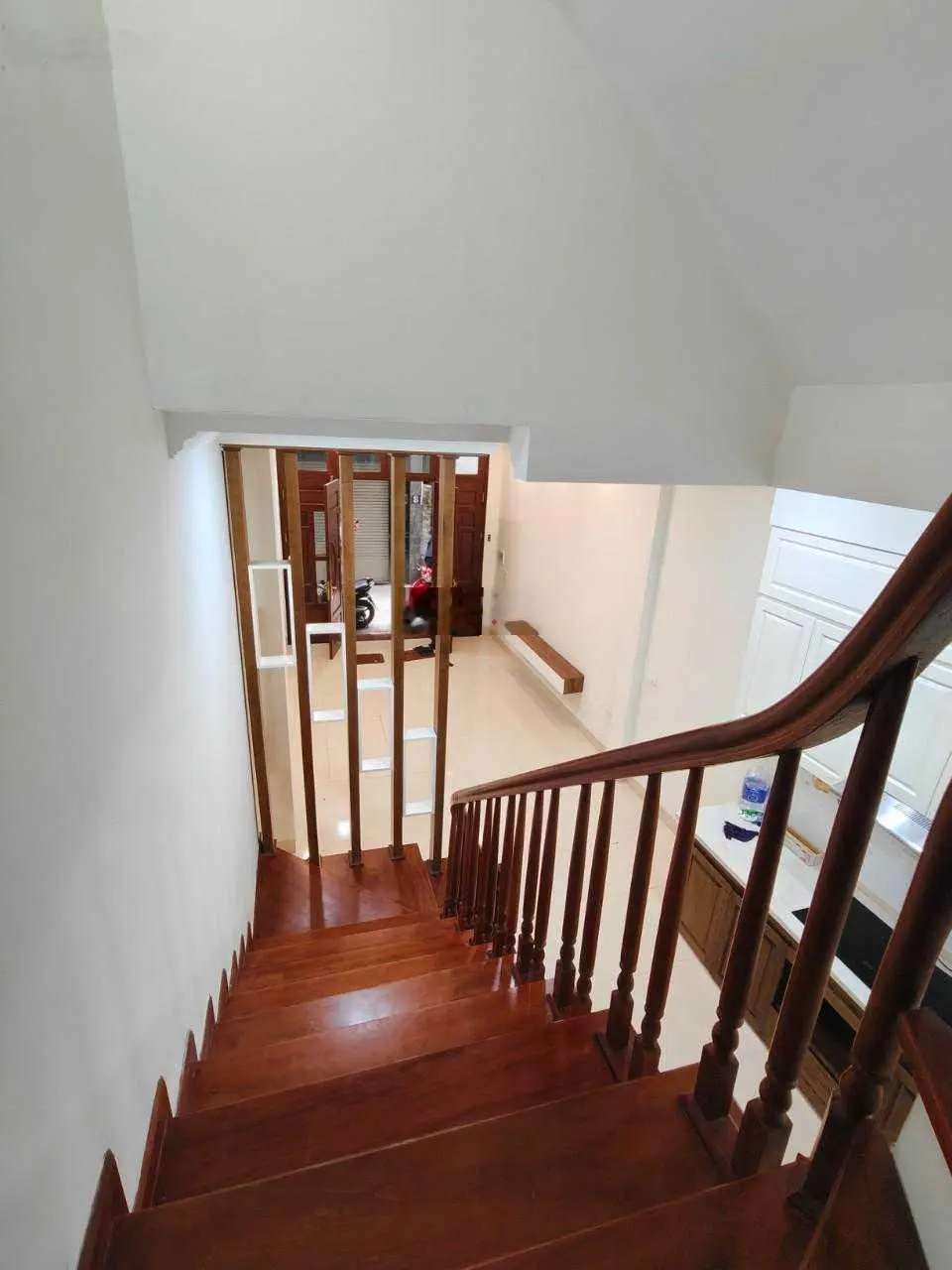 Bán nhà, Vân Canh, ô tô đỗ cửa, kinh doanh, 40m2, 5 tầng, giá 4,85 tỷ, LH 0982 302 *** em Ánh