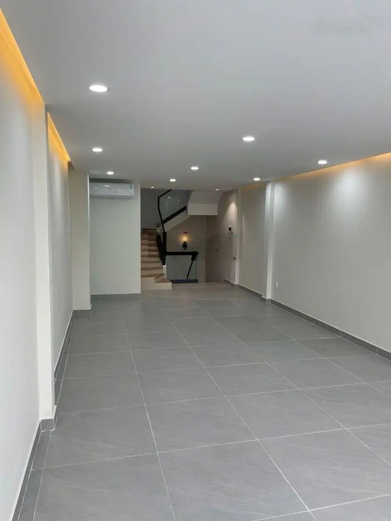 Nhà 4 tấm Nguyễn Cảnh Chân, p. Cầu Kho Q1. Hiếm có khó tìm thông số khủng ngang gần 6m giá siêu hời