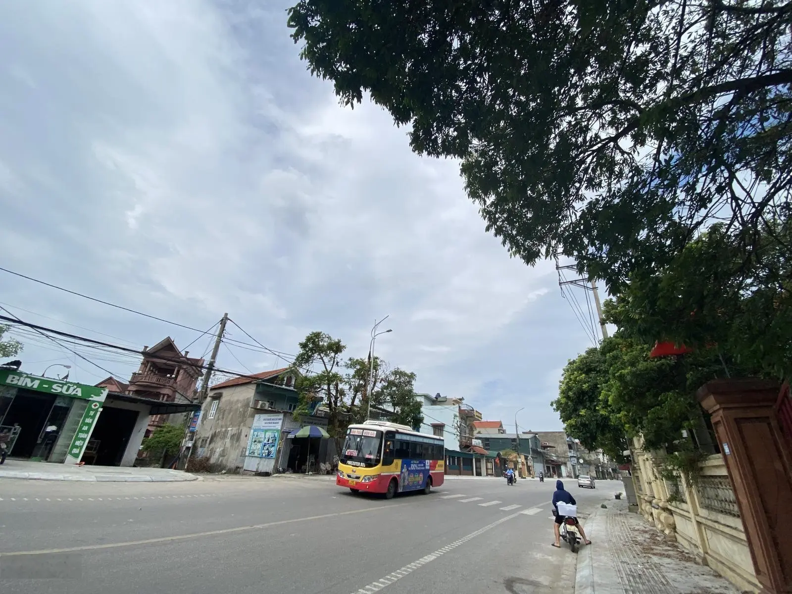 ô đất rất đẹp mặt đường Qlo 18 giá cực tốt cần thanh khoản