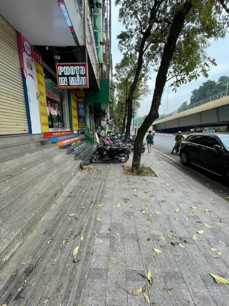Bán nhanh căn mặt phố Nguyễn Chí Thanh cực hiếm 2 thoáng vĩnh vị trí đắc địa 40m giá chỉ 18.7tỷ