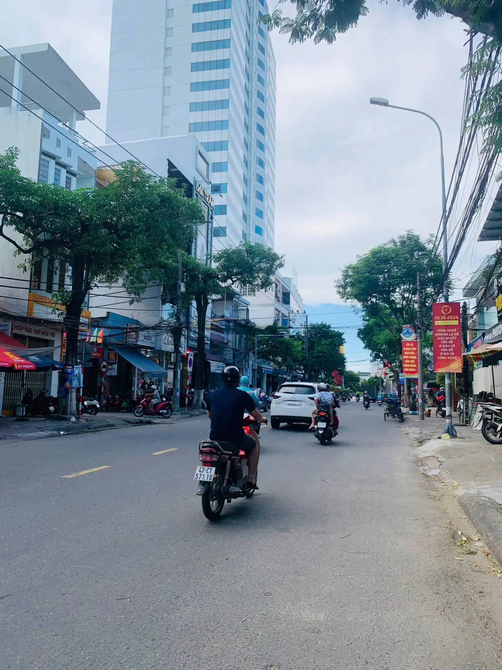 Bán đất MT Hoàng Diệu đoạn 2 chiều ngay ngã 5 Hoàng Diệu-Nguyễn Văn Linh