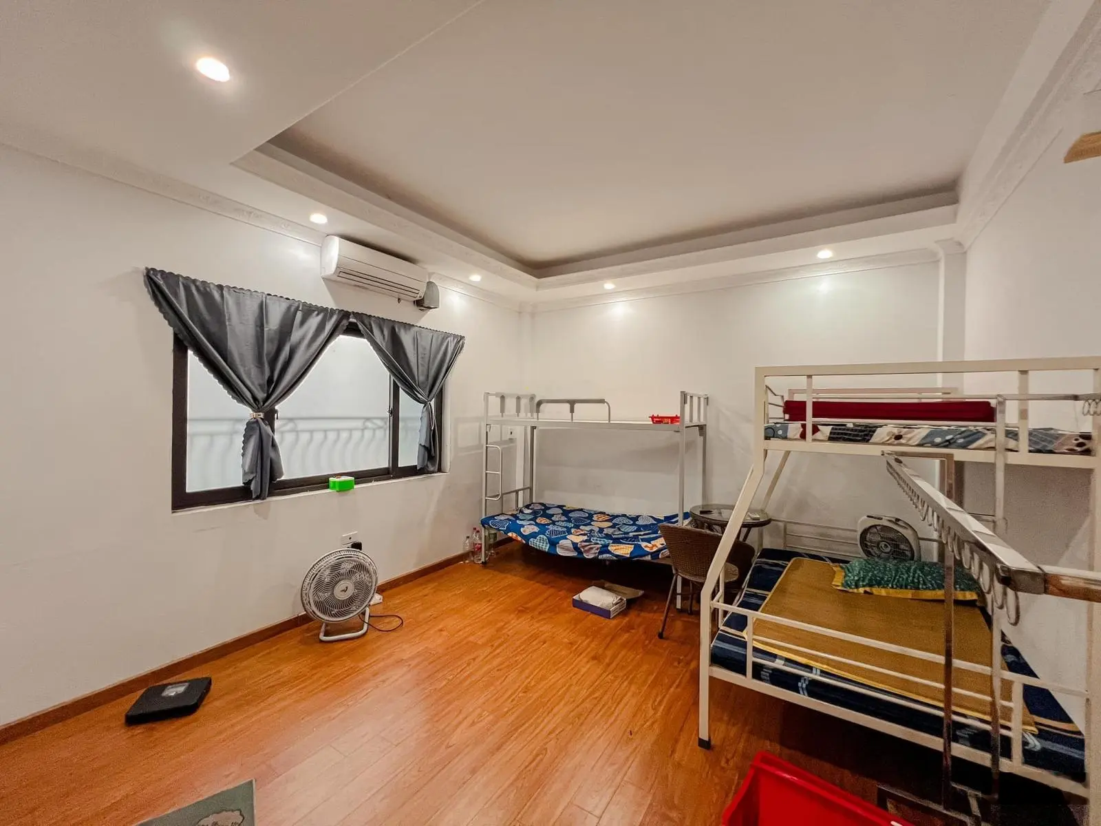 Nhà đẹp ở luôn - gần phố - 3ngủ đầy đủ công năng - vị trí cực đẹp - thông số hoàn hảo - giá 5,85tỷ