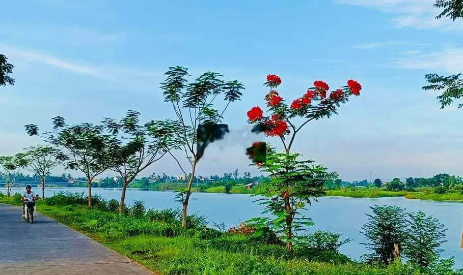 ĐẤT Ở VỀ HƯU - VIEW THIÊN NHIÊN, VIEW SÔNG -TIẾP GIÁP VỚI 3 CON SÔNG.