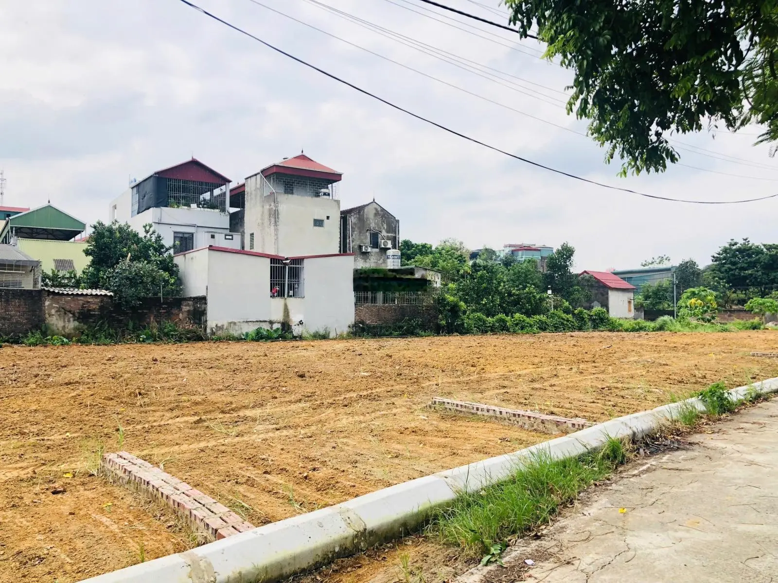 Bán đất 130m2 tại trung tâm thị trấn Lương Sơn, Hoà Bình ( sắp lên thị xã )