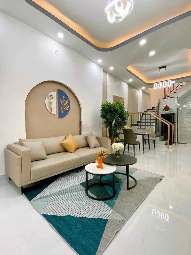 Chỉ 1 tỷ 950 triệu căn 31,2m2 đường Nguyễn Trọng Tuyển, p8, Phú Nhuận.