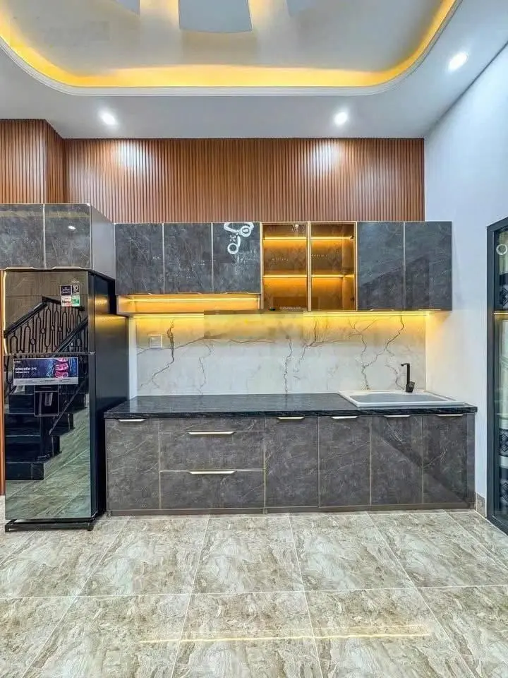 Nhà cần bán 1 triệt 1 lầu TDM giá 2ty370