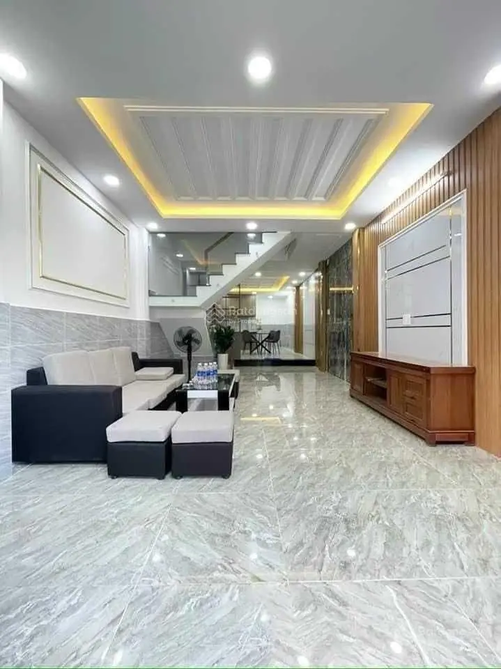 Sang nhượng nhà riêng cách QL50 3p đi xe, diện tích 71m2 ở xã Phong Phú - Bình Chánh. SHR, cc ngay