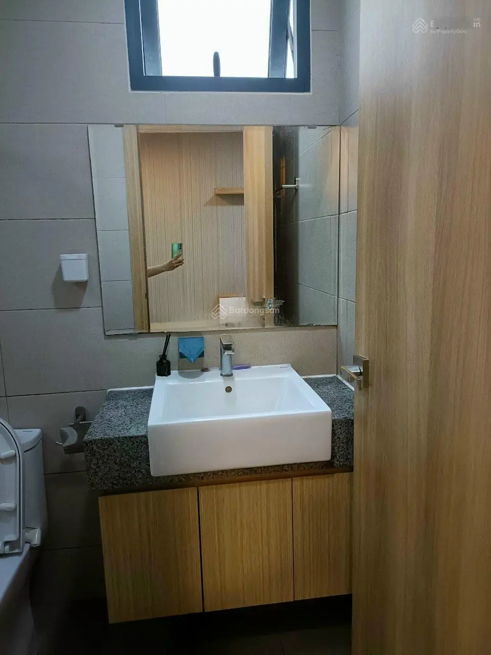 Hiếm có, khó tìm, căn Emerald 1PN + 1WC (53m2), bán hot 2tỷ810 (bao thuế phí), full NT