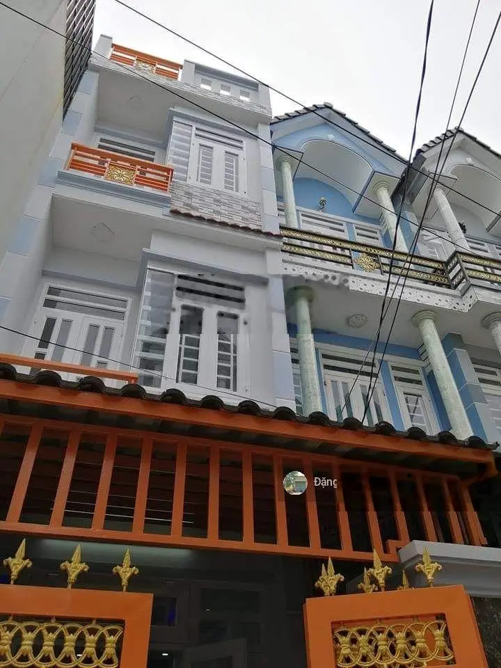 Bán nhà đường Trần Quang Diệu 56m2 sát miều Quận 3 khúc giao với Lê Văn Sỹ sổ sẵn, dân cư đông đúc