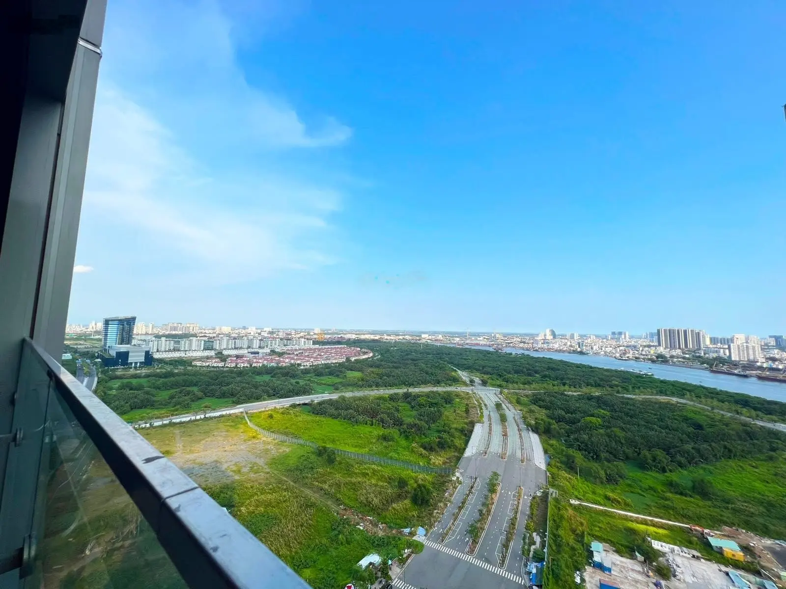 EMPIRE CITY 1 NƠI GỌI LÀ NHÀ - 88 Tầng - Chỉ 26 tỷ cho căn hộ 3PN