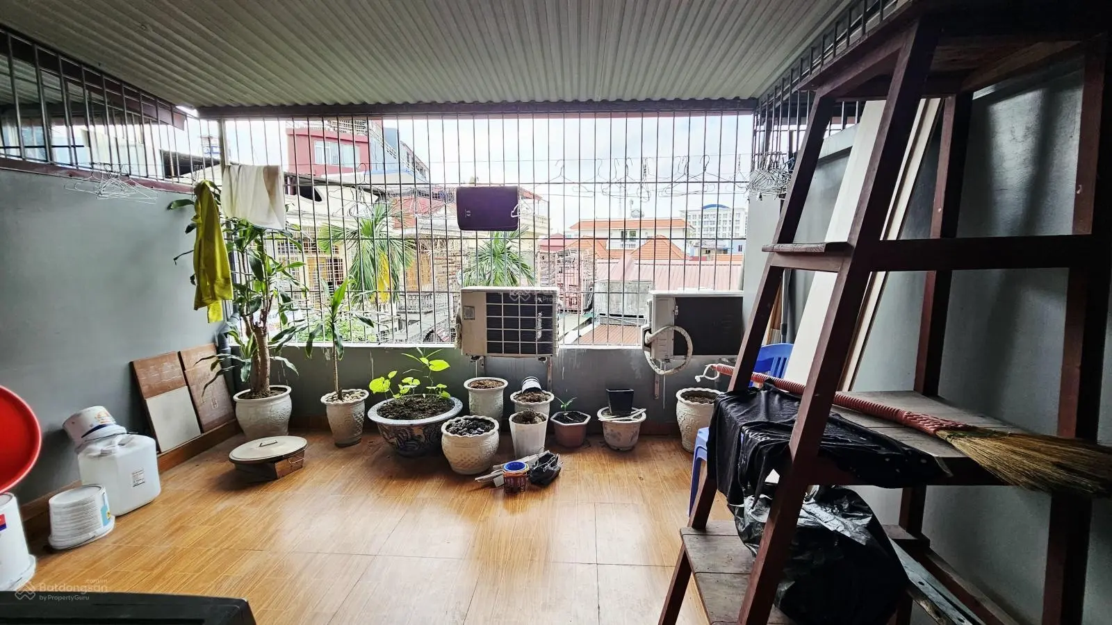 Chính chủ cần bán nhà 4 ngõ 384 Lạch Tray. Ngõ nông thoáng, công năng phù hợp, tiện ích ngập tràn.