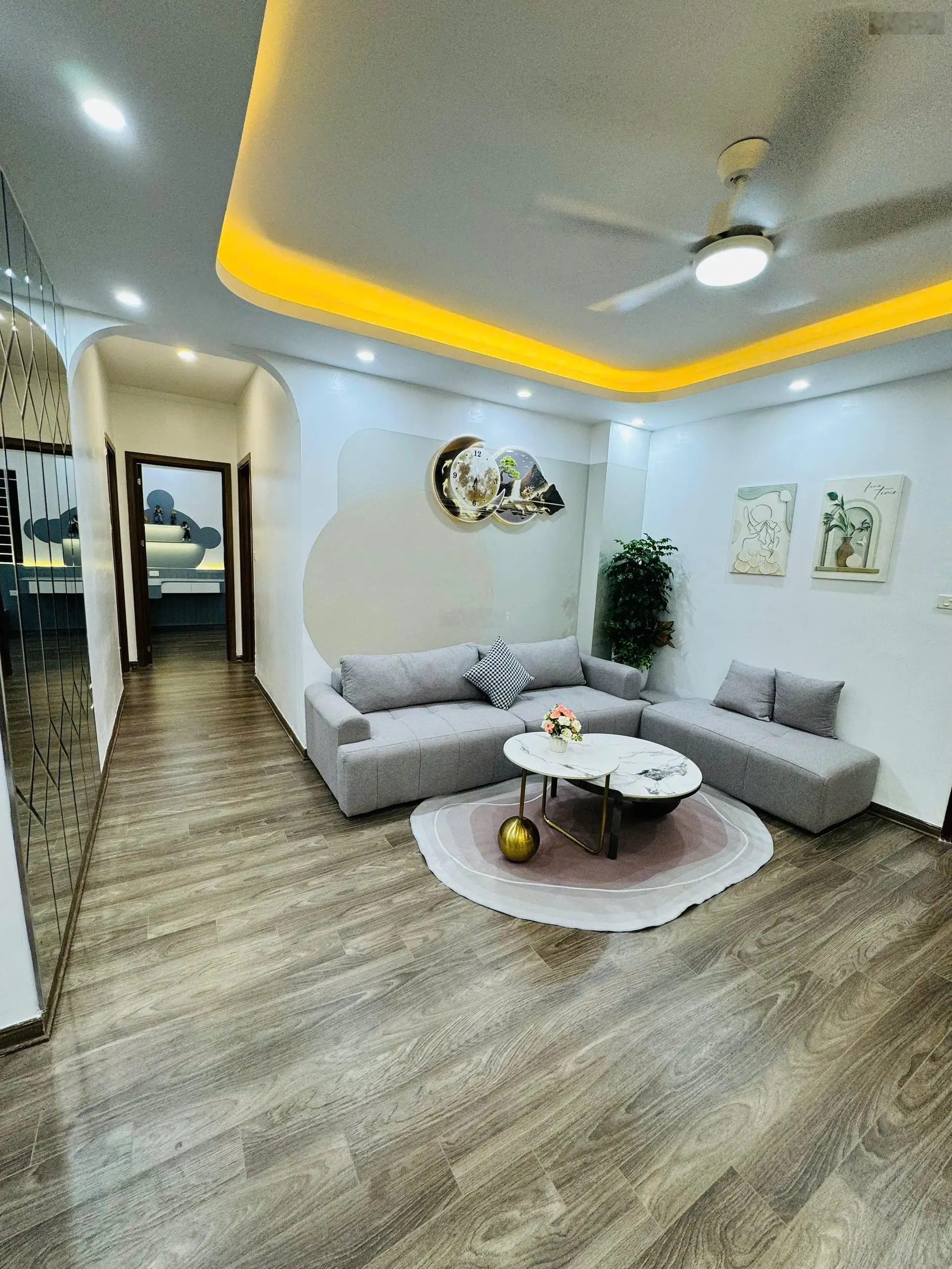 Bán căn góc 3 ngủ 2wc toà OCT2 - ĐN2 Bắc Linh Đàm. Diện tích: 83m thông thuỷ