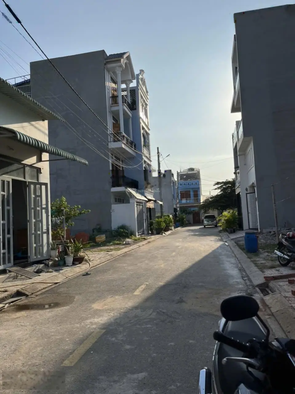 BÁN căn nhà 3 tầng tại Đường Hoàng Hữu Nam, 5,8 tỷ VND, 50,4 m2, siêu phẩm duy nhất tại Quận 9