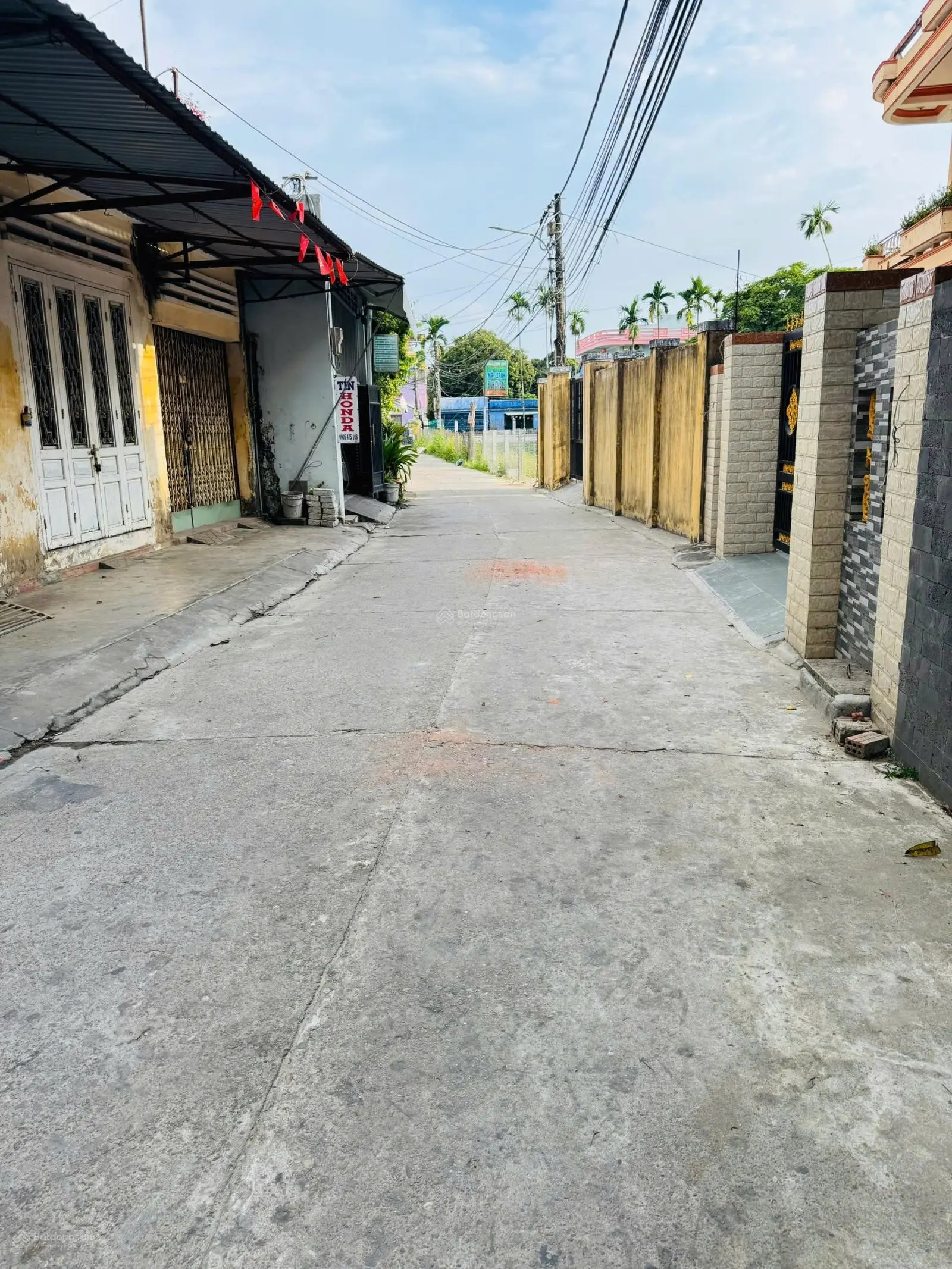 Cần Bán Nhà tại Kiệt 101 Hùng Vương, Cẩm Phô, Hội An, Ngay Gần Phố Cổ, giá siêu hời 80 triệu /m2