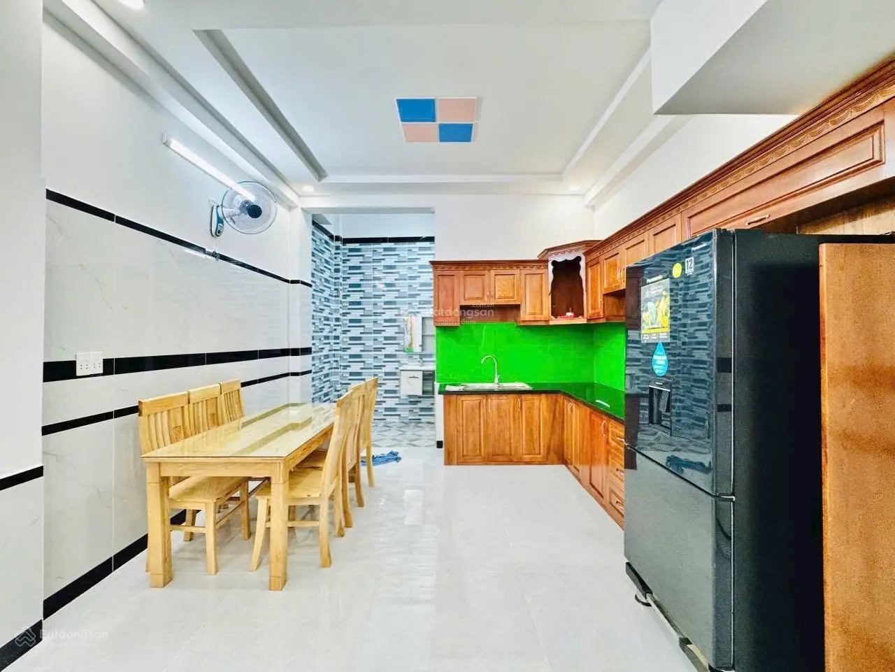 GIÁ CHỐT 2Tỷ250triệu Nhà Thủ Đức 60m2, nằm giữa Giga Mall và Vạn Phúc City