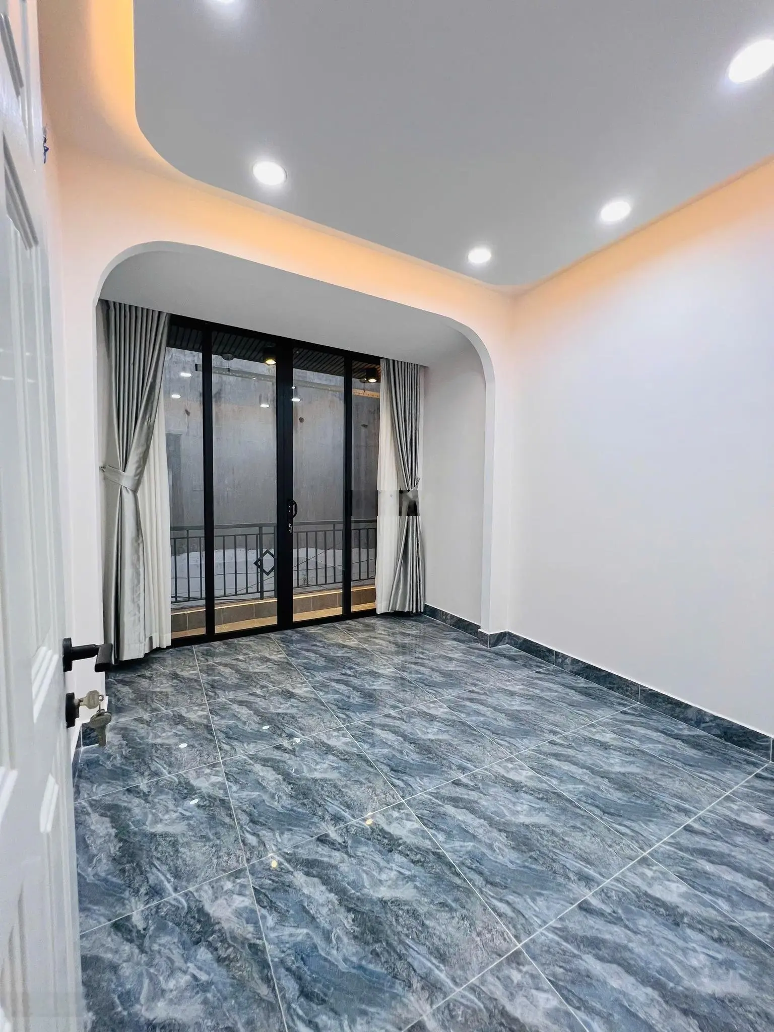 Cần bán gấp nhà sau lưng bệnh viện Thống Nhất tại Bành Văn Trân, P7, Tân Bình| Giá 1,470 tỷ|DT 36m2