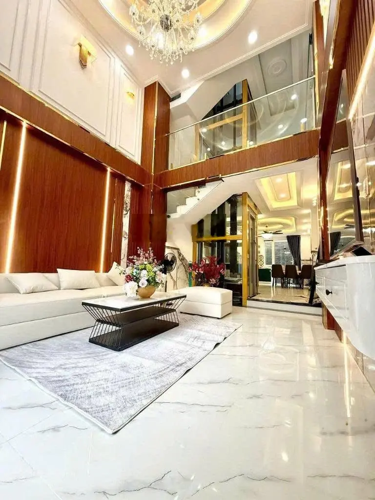 Bán nhà mặt phố đẹp tại Bình Thuận, Q7, HCM, 17,5 tỷ, 80m2, 6 tầng, 8PN, 8WC