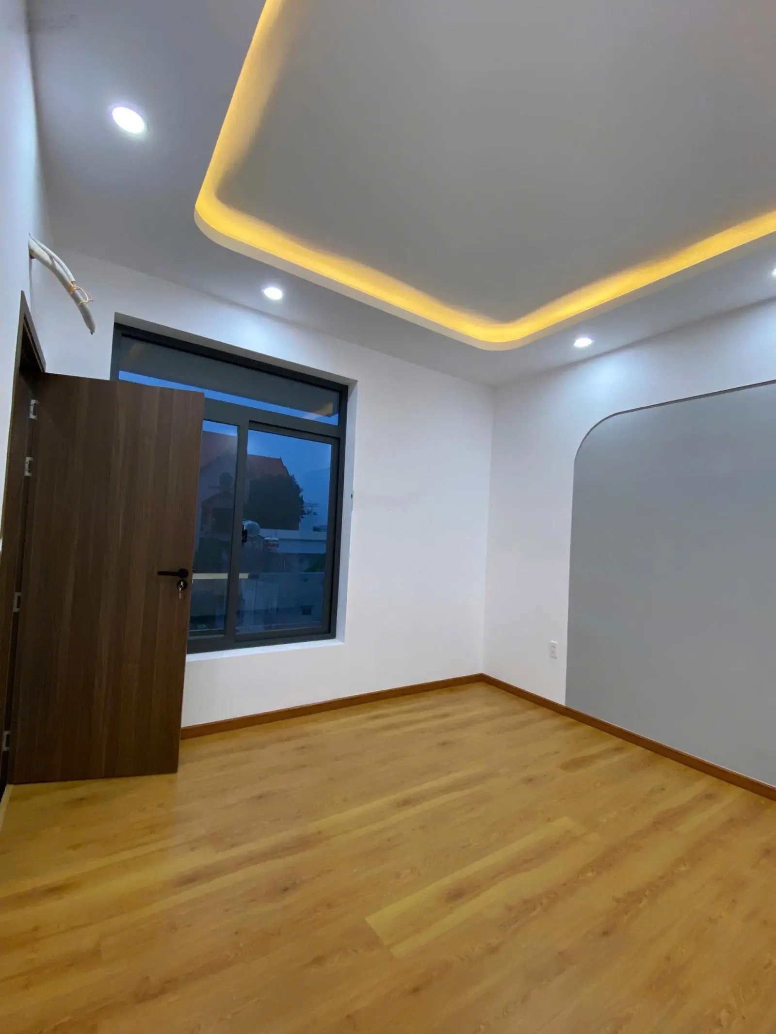 Bán nhà hoàn thiện đầy đủ nội thất 1trệt 1 lầu, hoàn công đầy đủ xã Tân Phú Trung, Củ Chi.sts 136m