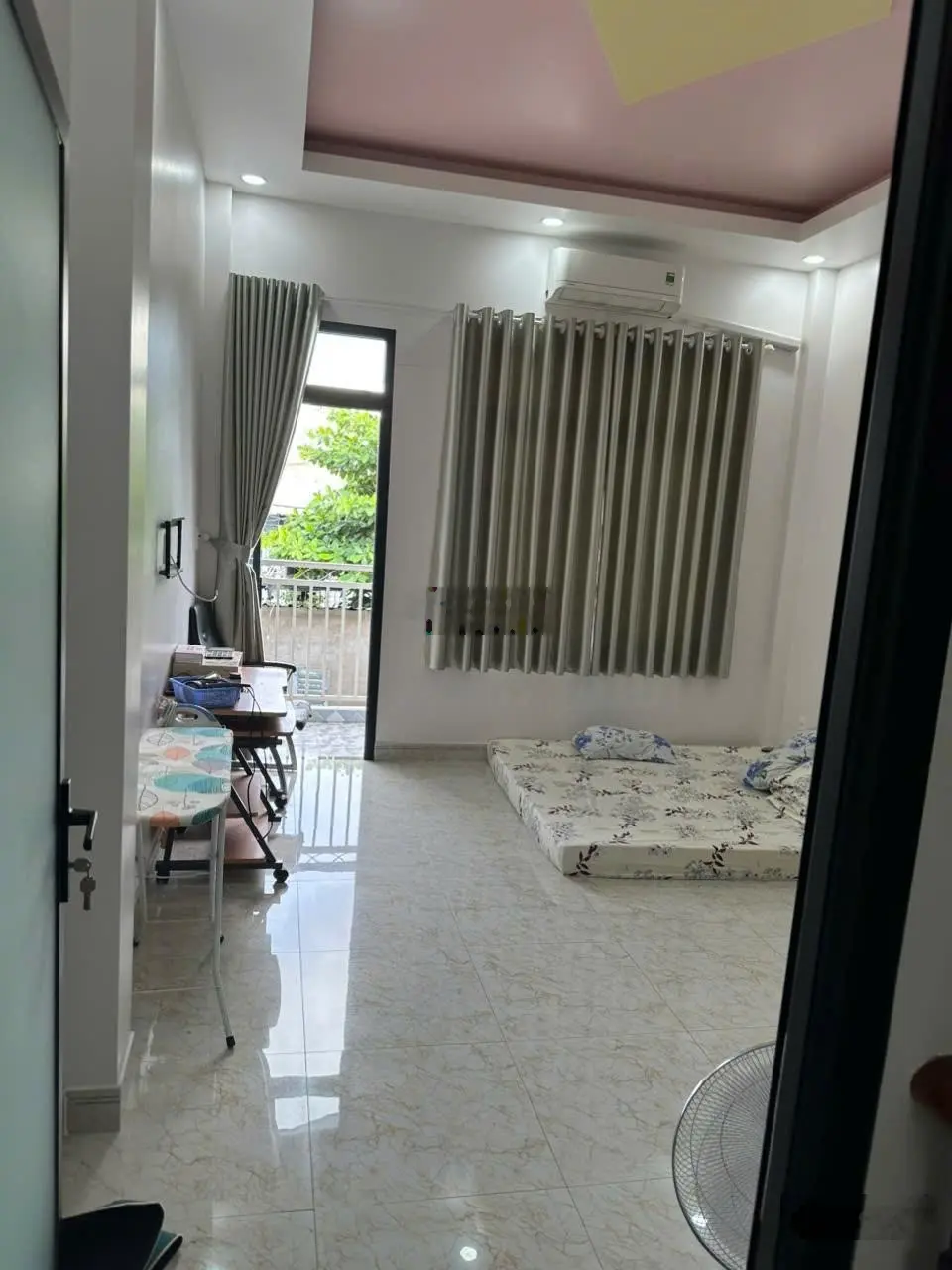 Bán NR view đẹp gần KDC himlam kênh tẻ Trần Xuân Soạn, 5,8 tỷ, 47m2,(4mx12m) 1PN, 2WC, Q7, HCM