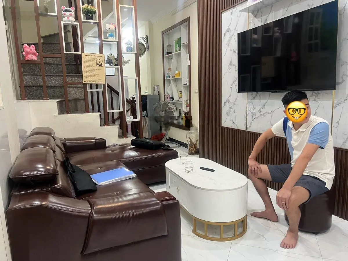 Nhà Lĩnh Nam 41m2 4 tầng - giá 6ty500 - sổ đỏ
