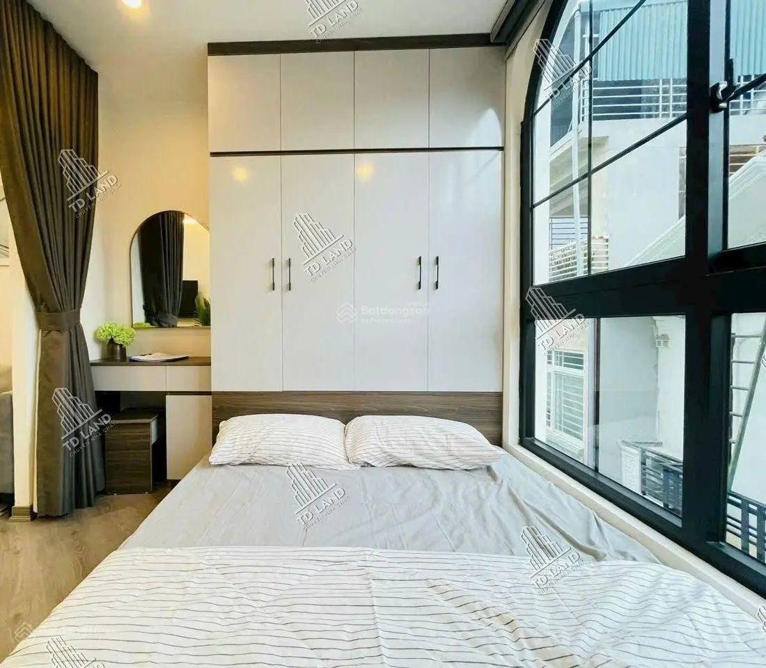 Nhà Yên Ngưu, Tam Hiệp, ô tô đỗ cửa, DT 43m2 xây 5 tầng đẹp long lanh 4.35 tỷ