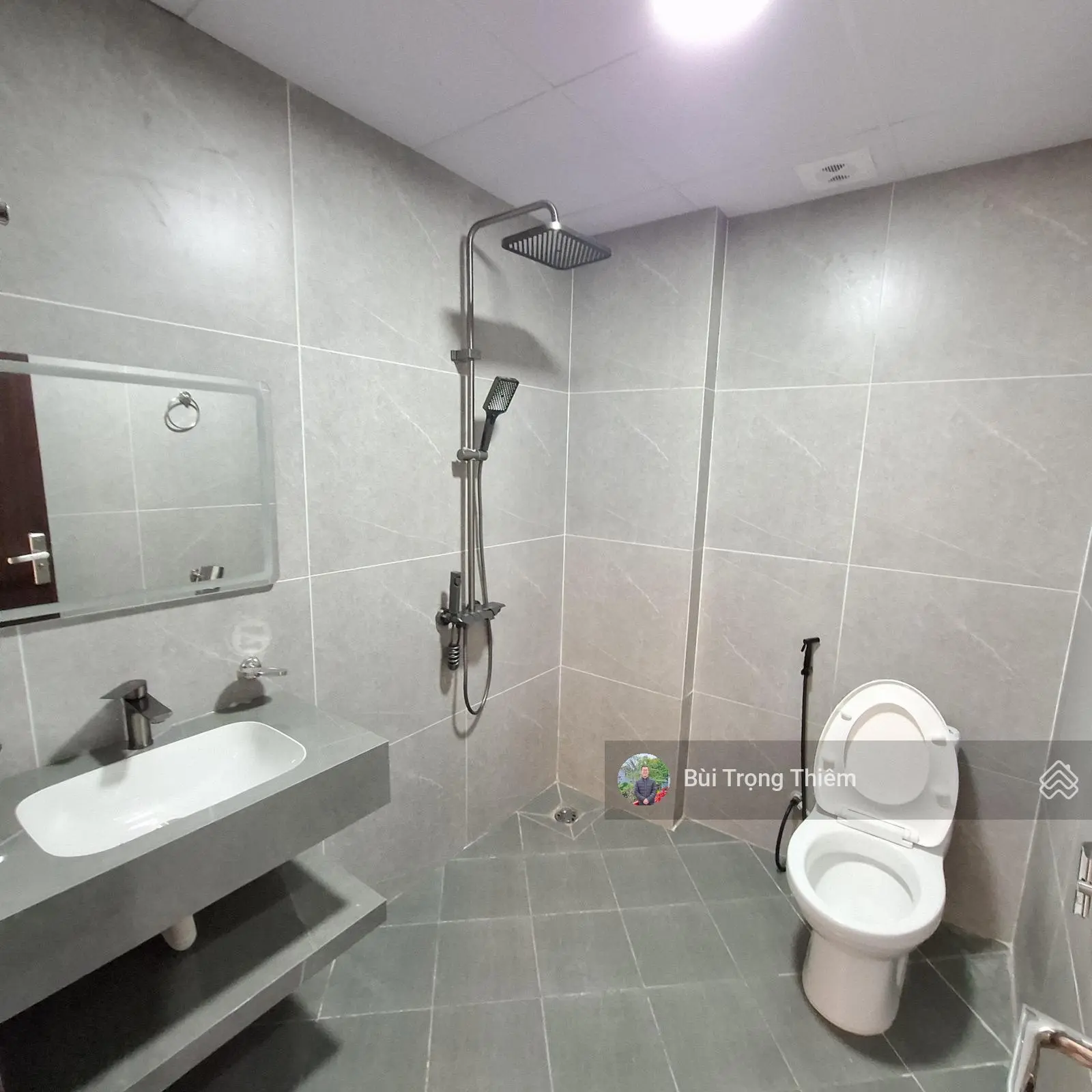 Siêu phẩm nhà phố tư đình - 6 tầng mới cóng - cạnh đường ô tô tránh - giá chỉ nhỉnh 6 tỷ
