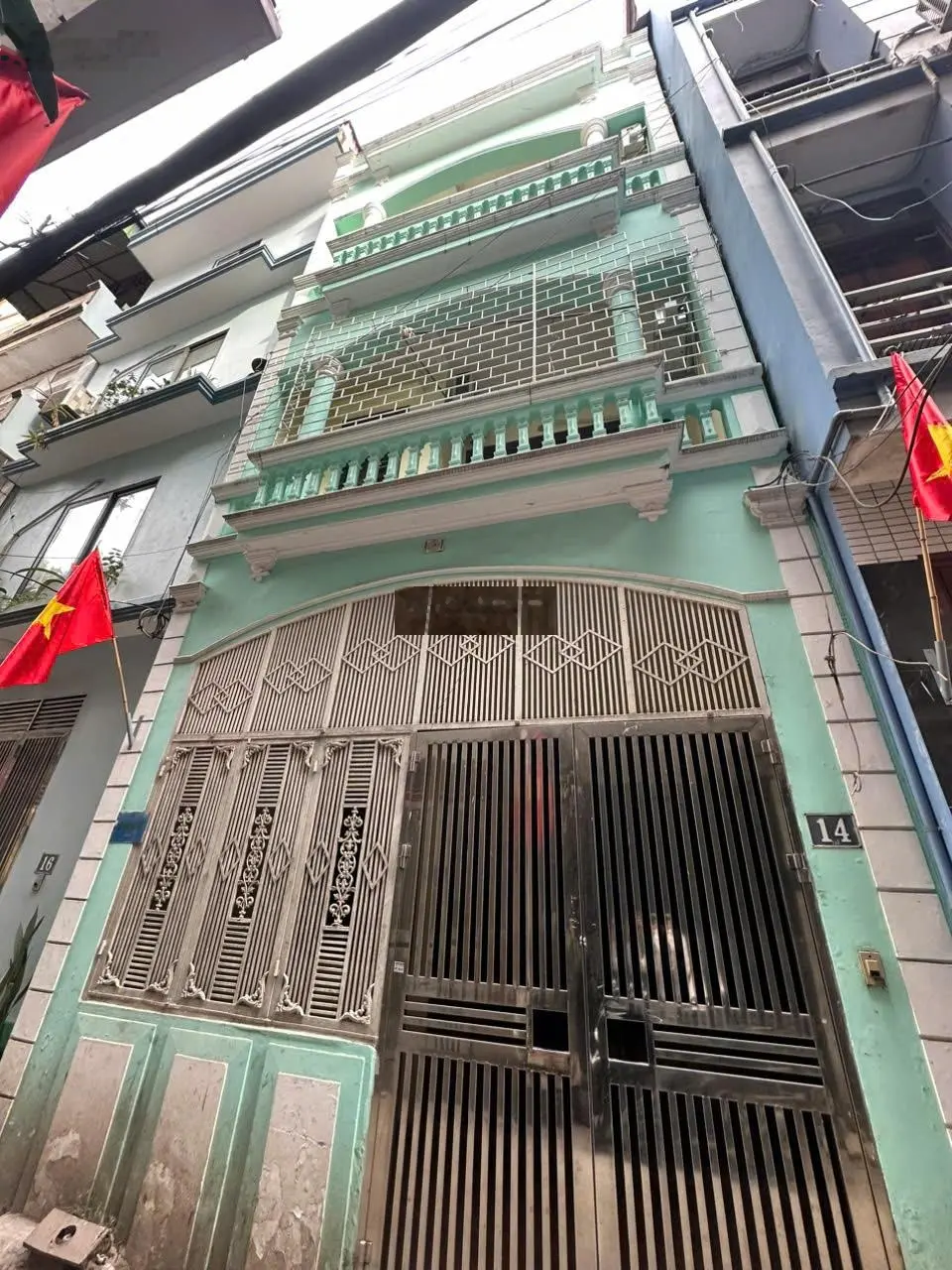Hàng Hiếm, Ô TÔ vào nhà , Bán nhà sát Ngô Thì Nhậm DT 52M2 - GIÁ 10,8ty , kinh doanh nhỏ tốt