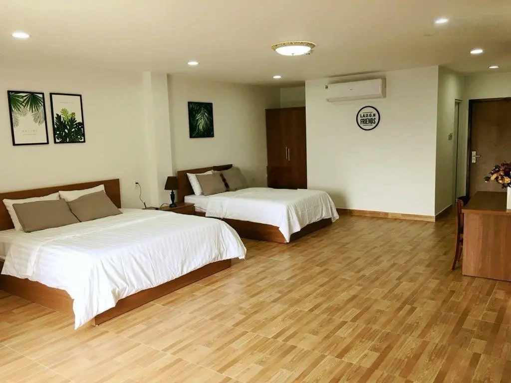 Chính chủ bán toà khách sạn Núi Thành 7 tầng 15 phòng thu nhập ổn định trăm triệu mỗi tháng