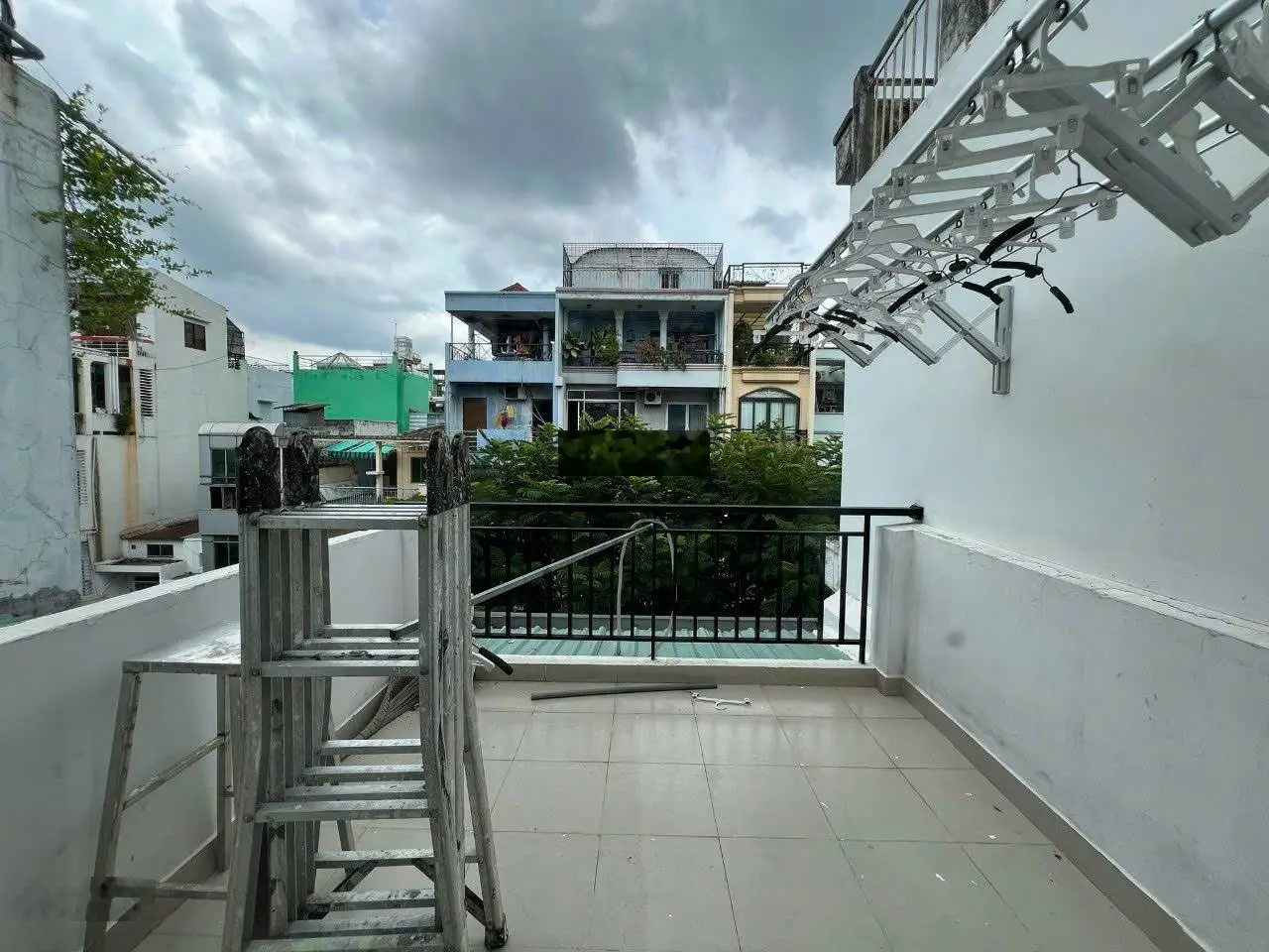 Bán nhà 5 tầng mặt tiền Nguyễn Thiện Thuật, Quận 3, chỉ nhỉnh 12 tỷ