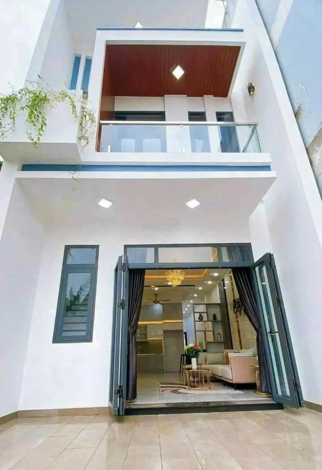 Giá Nhà Tốt ! Bán Gấp Nhà Thoại Ngọc Hầu Tân Phú 1 Trệt 1 Lầu DTSD 110m2 Sổ Hồng Riêng Giá 2 Tỷ 690